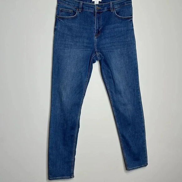 H&M Blue Jeans - Picture 3 of 8